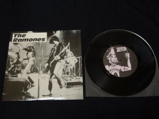 Ramones - Live At Cbgb 