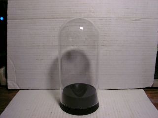 3 - 1/2 " O.  D.  X 7 - 5/16 " Tall Glass Dome With Rubber Tapered Stopper For Wet Opals