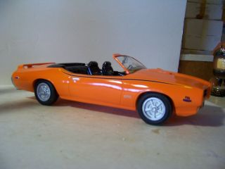 Jim Beam Club Iajbbsc Orange 1969 Pontiac Gto Judge Convertible Decanter