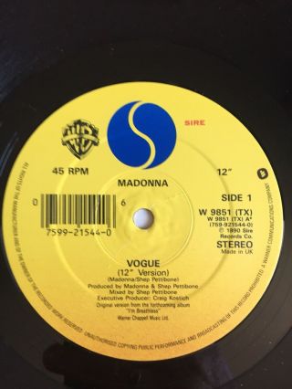 Madonna - Vogue - U.  K 2 Track 12” Vinyl Includes ‘Face Of The 80’s’ Poster 7