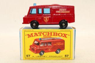 Matchbox Lesney No 57 Land Rover Fire Truck - England - Htf " Model " Box