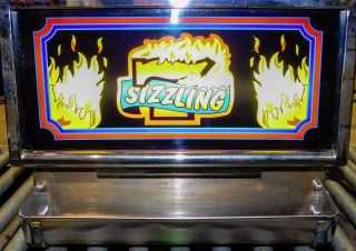 IGT S,  REEL SLOT MACHINE: SIZZLING 7 5