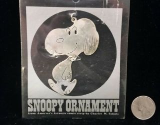 Nip Vintage Peanuts Snoopy Metal Cut Out Christmas Ornament Silver Plated