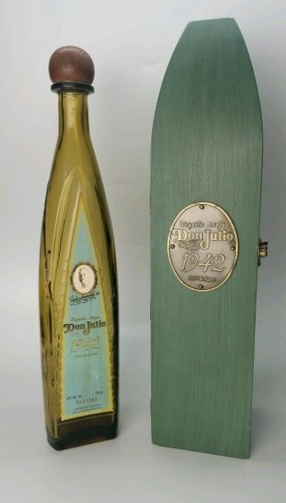 Unique Limited Edition 1942 Don Julio Empty Agave Leaf Shaped Bottle Wooden Case