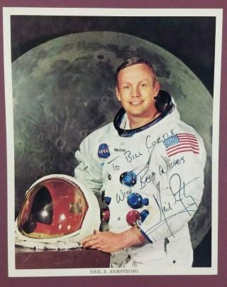 Neil Armstrong Autograph Nasa Photo Signed Psa/dna Authentication - Apollo 11