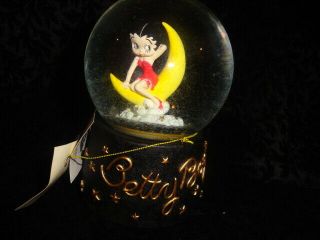 Rare Betty Boop On The Moon Musical Waterglobe Snowglobe Plays " Moon River "