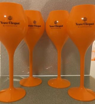 Veuve Clicquot Logo Orange Plastic Or Acrylic “glasses” Set Of 4 - Cool Set