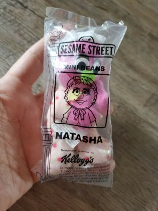 Natasha Sesame Street Mini Beans Kellogg 