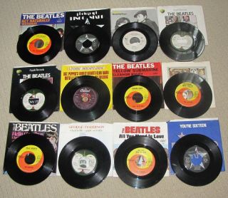 12 Vintage Beatle ' s 45RPM Vinyl Records,  w/Picture Jackets Sleeves 7