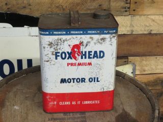 Vintage 2 gallon foxhead Motor Oil can Barn fresh 2