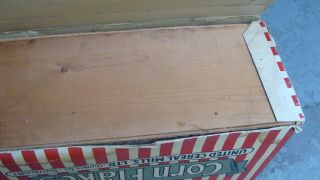 Large WASHINGTON CRISPS litho on cardboard store display carton 10