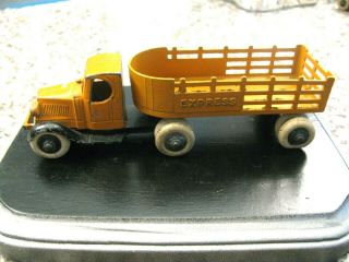 Tootsie toy 801 Mack Express stake truck and trailer version 1 orange 2
