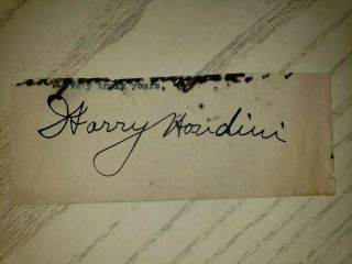 Harry Houdini Autographed Cut (5 3/4 " X 2 1/4 ")