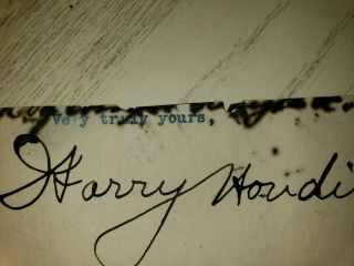 Harry Houdini Autographed Cut (5 3/4 