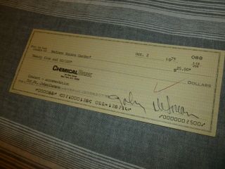 Bank Check Signed John DELOREAN - Check is for Johnny CARSON to go to a Concert 2