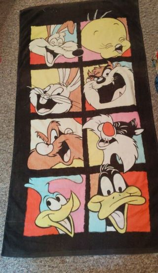 Retro Looney Tunes Beach Pool Towel Bugs Bunny Tweety Taz Daffy Duck