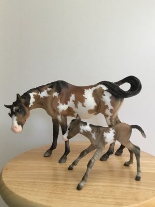 Breyer Sr Zion And Moab Dun Overo Mare And Foal Set From America The