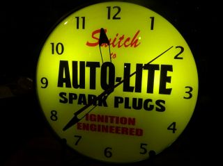 Auto - Lite Spark Plugs Lighted Pam Style Advertising Clock Sign NASCAR 5