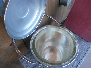 United Chromium on Solid Brass Hinged Ice Bucket with lid Grape Vine Vintage 4