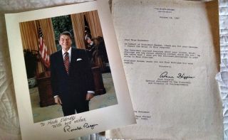 Ronald Reagan Hand Signed Photo Autograph With Letter 1987