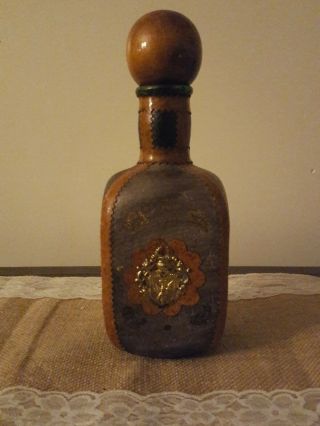 Vtg Leather Covered Green Glass Decanter W/coat Of Arms Emblem Made In Italy