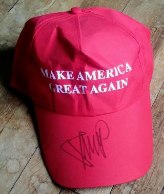 President Donald Trump " Autographed Hand Signed " Make America Great Again Hat