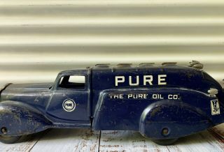 Metalcraft Pure Oil Tanker Truck Yale Tires 1930 