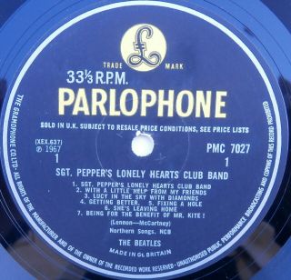 THE BEATLES SGT PEPPERS LONELY HEARTS CLUB BAND ORIG.  G - FOLD IN 4