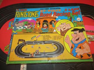 The Official Flintstones Road Racing Set Fred & Barney Cars 1974 Hong Kong Rare
