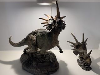 Sideshow Dinosauria Styracosaurus Maquette Exclusive