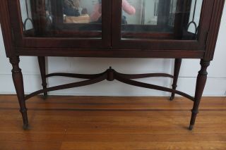 Heirloom Furniture China Cabinet Glass and Wood Apartment - size 6