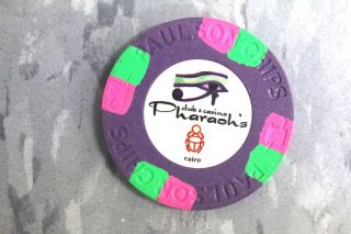 10 Paulson Top Hat & Cane Pharaoh ' s Club & Casino known as $500 poker chip/Cairo 2