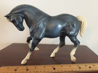 Hartland Regal - 11 - Inch Quarter Horse - Metallic Blue