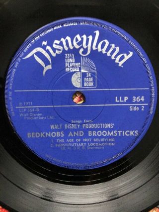 Walt Disney - Bedknobs And Broomsticks 7” Vinyl Record & 24 Page Book LLP - 364 4