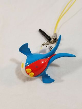 Tokidoki x hello kitty blue bird sparrow frenzie key chain figurine 3