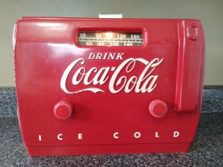 Coca Cola Cooler Radio Model 5a410a Table Top Tube Radio,