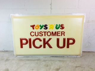 Rare Vintage Large Embossed Toys R Us Customer Pick Up Sign 48x30 Memorabilia