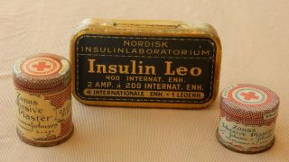3 tiny medicine tins Zonas Adhesive Plaster Insulin Leo Vintage 3