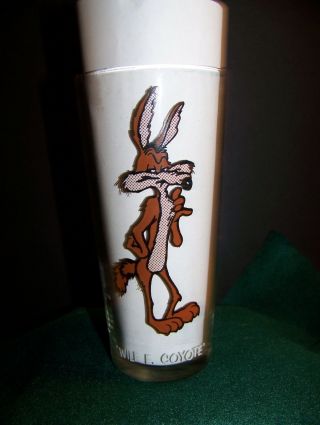 Pepsi Series Warner Bros 1973 Wile E.  Coyote Glass Looney Tunes