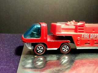 Hotwheels redline Rare ENAMEL RED HeavyWeights Fire Engine truck 2