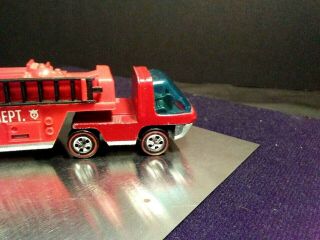 Hotwheels redline Rare ENAMEL RED HeavyWeights Fire Engine truck 7