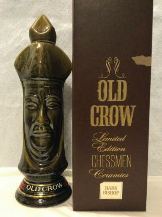 Old Crow Limited Edition Chessmen Cermics Whiskey Decante " Empty "