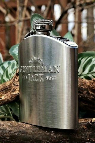 Jack Daniel ' s Gentleman Jack Flask Rare Tennessee Whiskey Licensed Barware 5