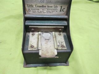 EXHIBIT SUPPLY COS.  CARDS 1 PENNY ARCADE VENDING MACHINE WITH CARDS CIRCA 1920 ' S 2