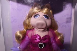 The Muppets Miss Piggy Porcelain Doll by Brass Key 2006 2