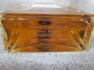 Chanel No 5 GIFT BOX OF 3.  4 fl oz of EAU DE PARFUM,  BATH GEL,  BODY LOTION 4