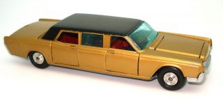 Corgi No.  262 Lincoln Continental -