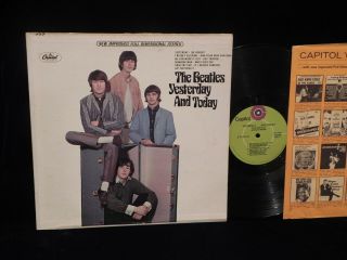 The Beatles Yesterday And Today Capitol Record Club St - 8 - 2553 Green Label