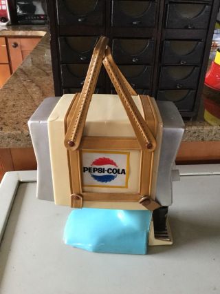 Rare Vintage Pepsi Cola Soda Fountain Dispenser Machine Transistor Radio 4