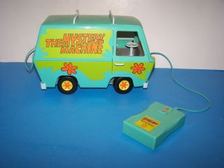 2000 Cartoon Network Scooby Doo Remote Control Mystery Machine With Batteries